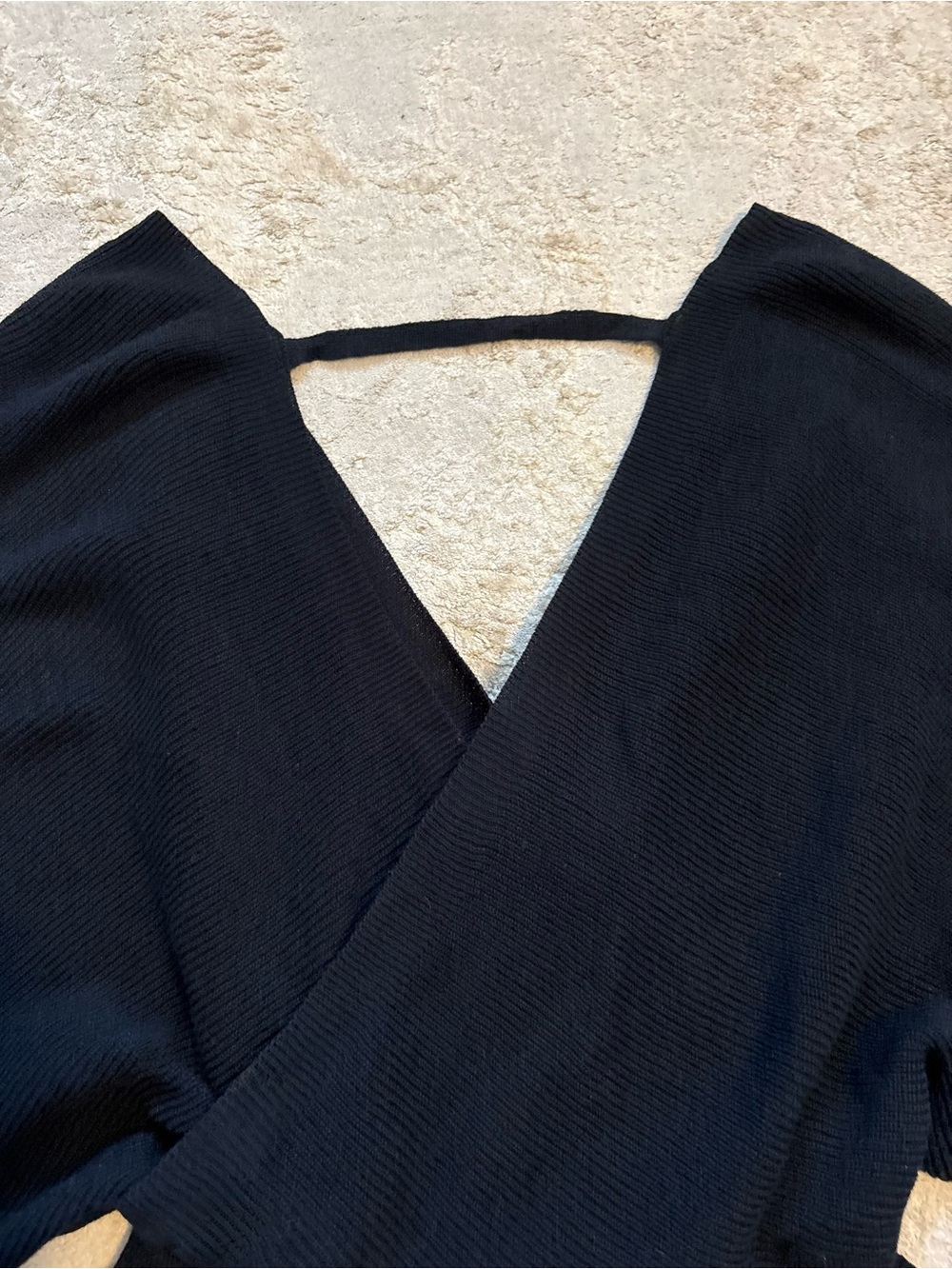 BloomChic Black Ribbed Knit Peplum Dolman Sleeve Crossover Sweater Size 14/16 - Picture 9 of 11